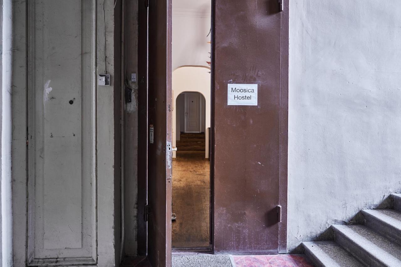 Moosica Hostel Tbilisi Exteriör bild