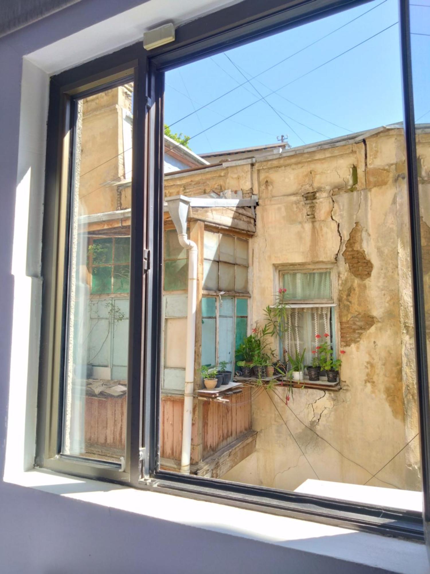 Moosica Hostel Tbilisi Exteriör bild